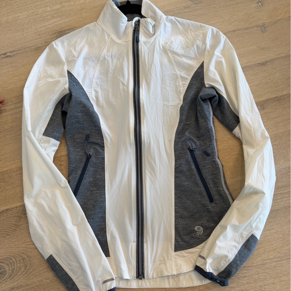 Mountain Hardwear White and Gray Performance Jacket